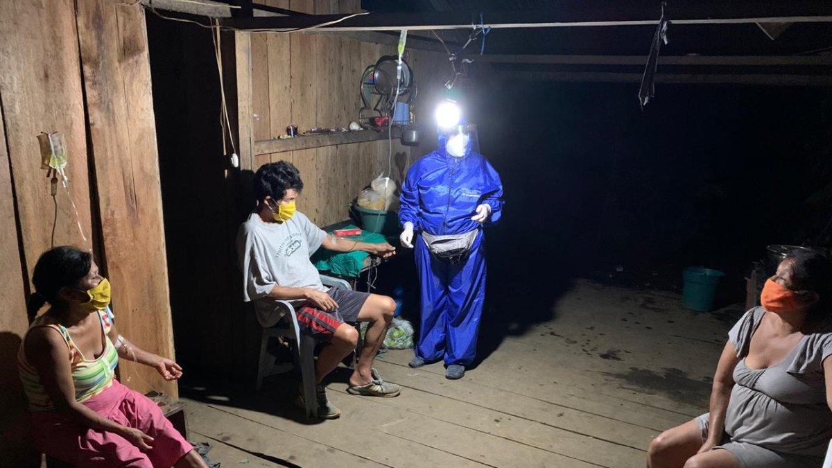 La tardía respuesta del Estado o la complicada accesibilidad a territorios de las distintas nacionalidad indígenas del Ecuador, han sido factores claves para este fenómeno.