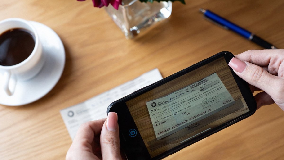 La tecnología, clave para mantener activo los servicios durante la cuarentena.