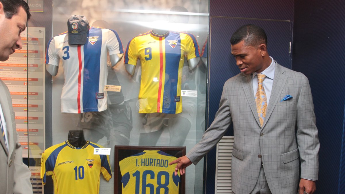 Iván Hurtado fue compañero de Dannes Coronel en Emelec y la Tricolor.