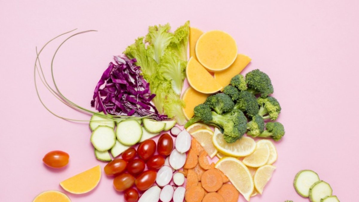 Los alimentos proporcionan altas dosis de nutrientes al organismo.