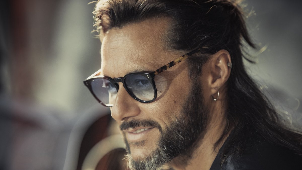 Diego Torres grabó una nueva versión por la pandemia.