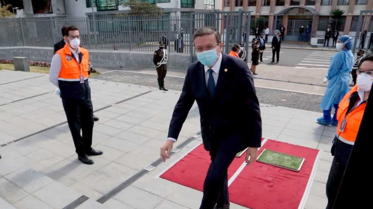 El procurador general del Estado, Íñigo Salvador.