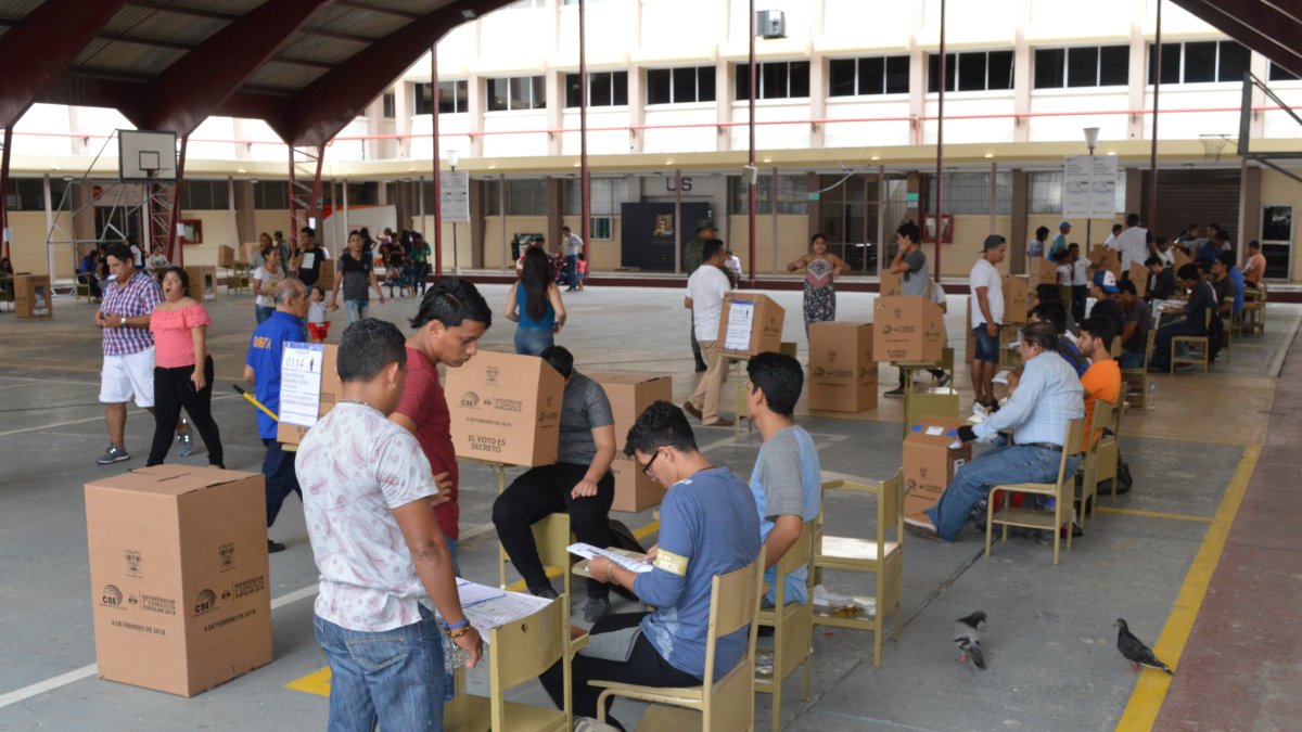 La última consulta popular fue en febrero de 2018 cuyo promotor principal fue el presidente Lenín Moreno.