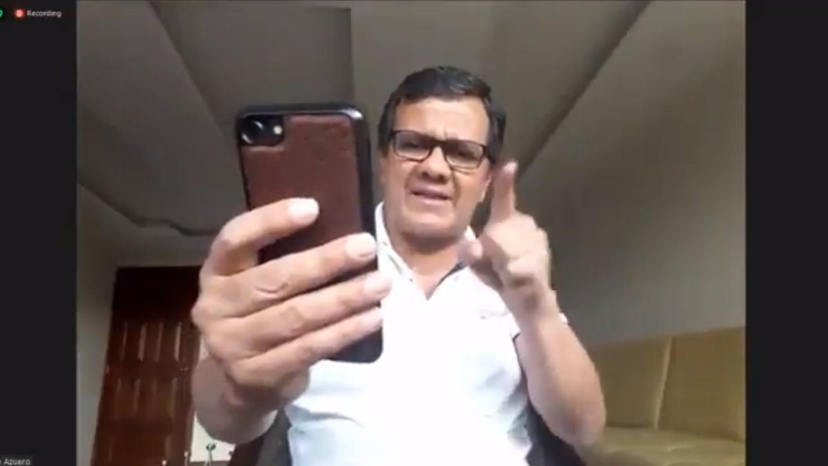 Azuero. El asambleísta se indigna con el tuit de alguien que sabe más que él.