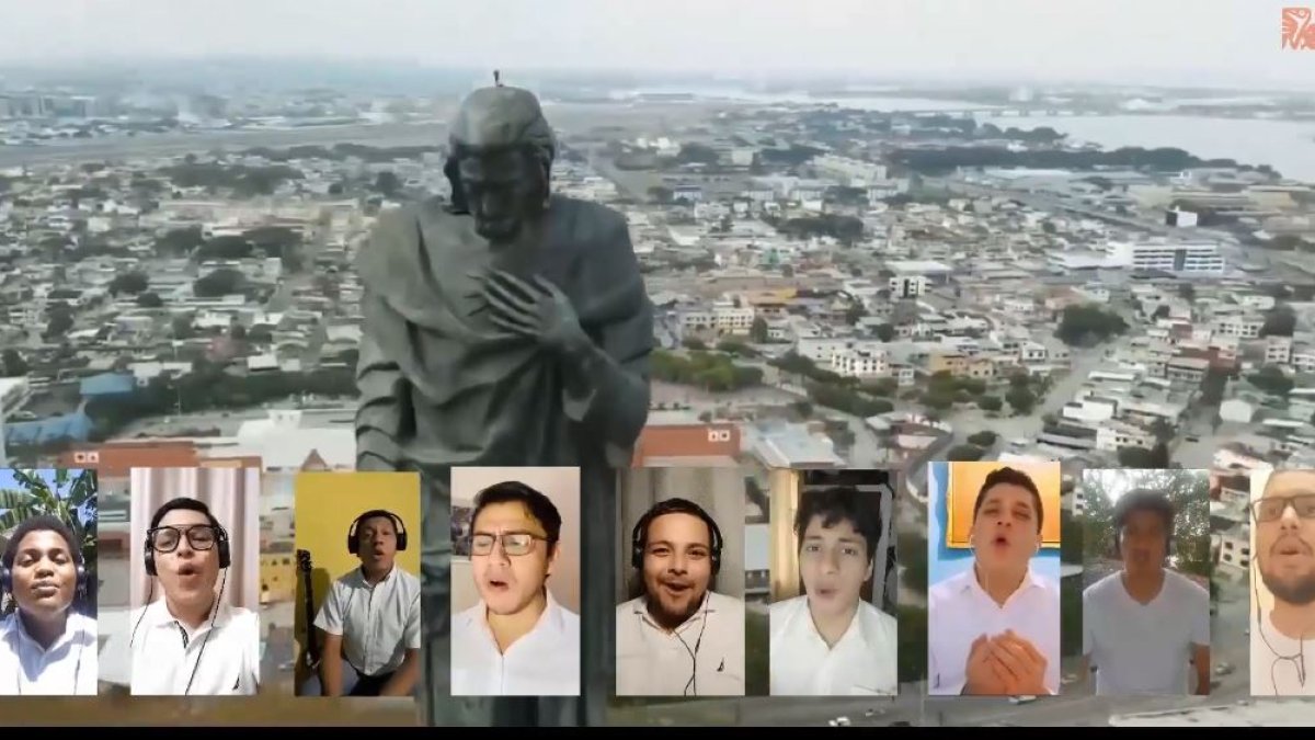 El coro de la Casa de la Cultura del Guayas mostró en su presentación imágenes de  Guayaquil.