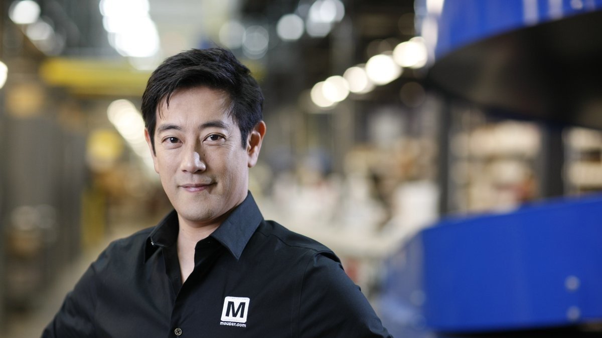 El presentador de televisión era un respetable ingeniero eléctrico y robótico.