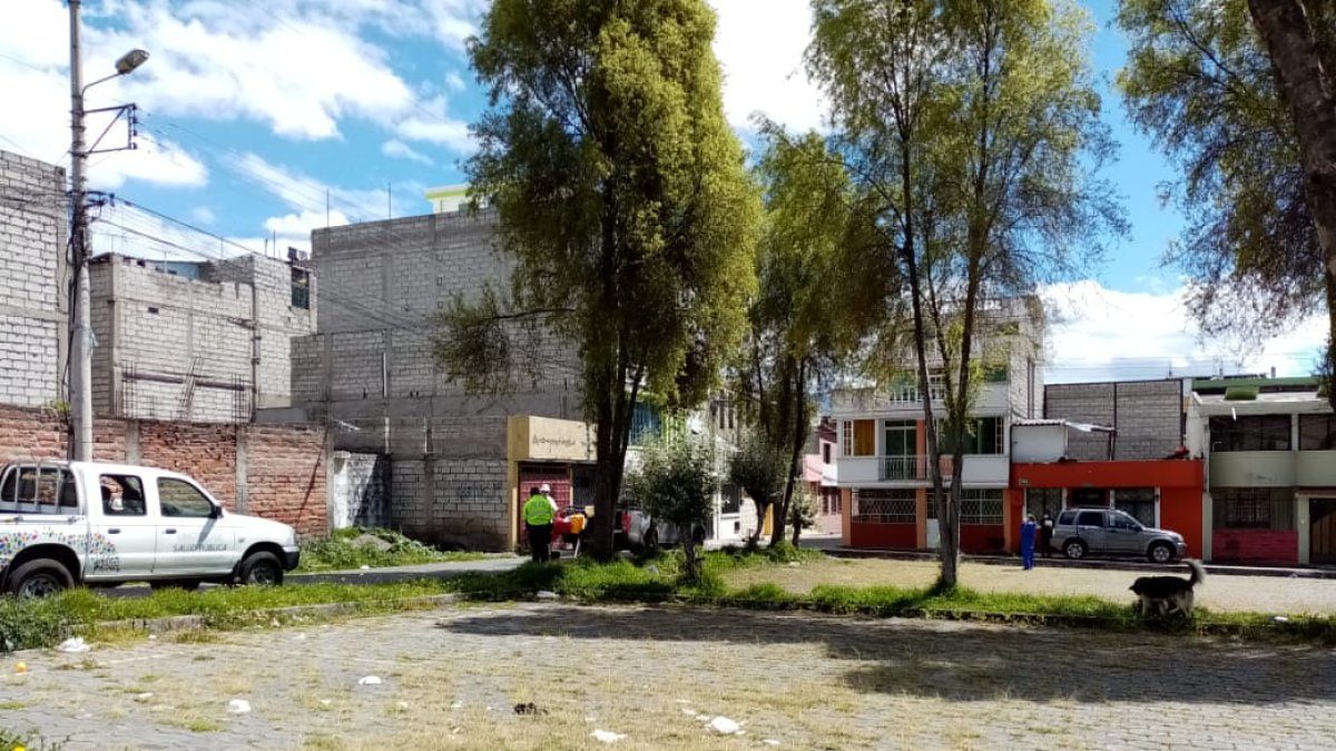 A los equipos de Criminalística les tocó movilizarse al norte y sur a recoger tres cuerpos.