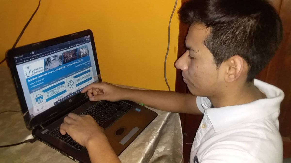 El 1 de julio la Universidad de Guayaquil inició las clases virtuales.