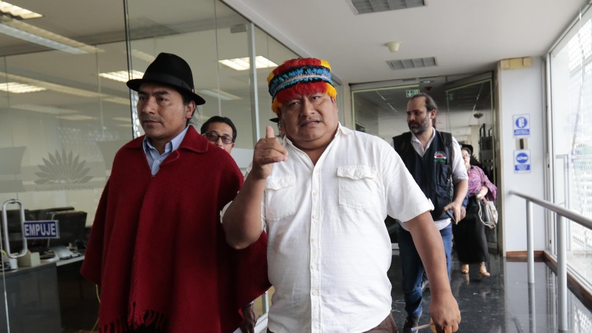 Jaime Vargas y Leonidas Iza son los precandidatos que apoya la Conaie. Pachakutik elegió a Yaku Pérez como su único precandidato para la convención del 22 de agosto.