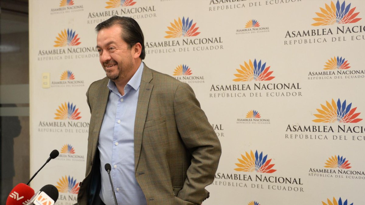 Fabricio Villamar fue legislador de la Bancada del Acuerdo Nacional en el periodo 2017-2021.