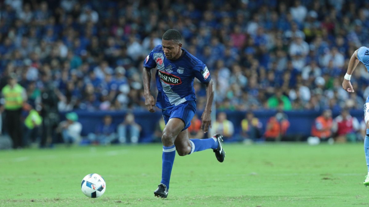 Romario Caicedo es de los mejores laterales por derecha en el fútbol ecuatoriano. Tendrá su oportunidad en la Tri. 