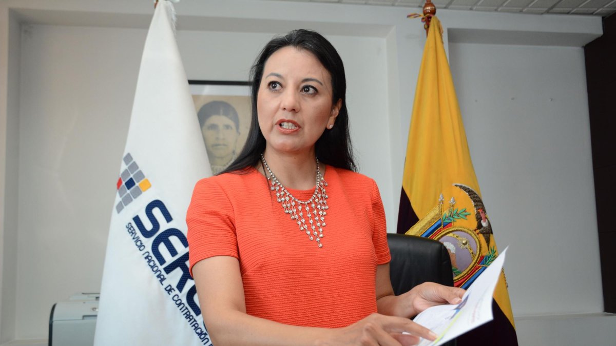 Silvana Vallejo regresa al Sercop