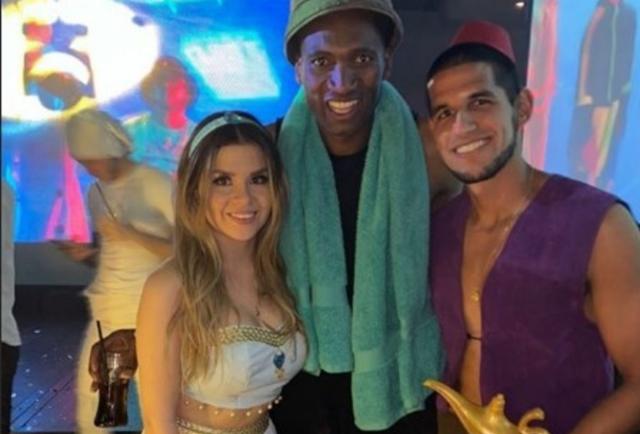 El Joker, Aladdin y hasta ¡el Negro de WhatsApp!: la imperdible fiesta de  disfraces de Vélez - FM POWER RIO TERCERO