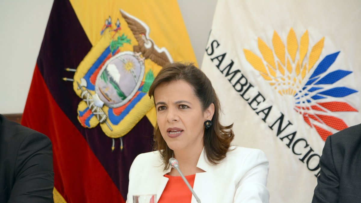 María Paula Romo es la primera en la terna para la Vicepresidencia de la República.