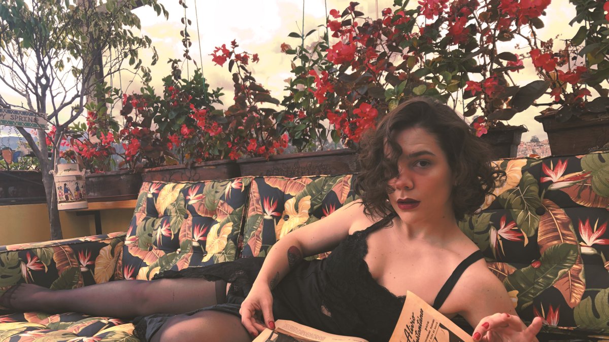 Chloé Silva creó el concepto de las fotos que acompañan a esta entrevista.