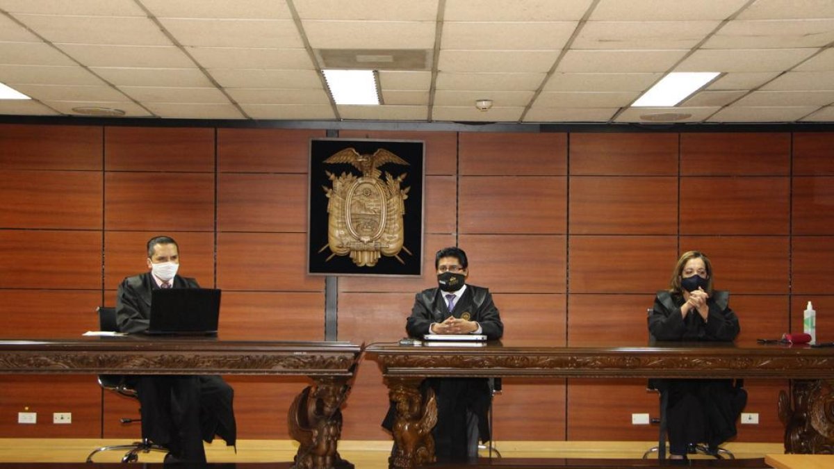 El tribunal presidido por David Jacho anunció la resolución sobre la apelación a la sentencia en el caso Sobornos.