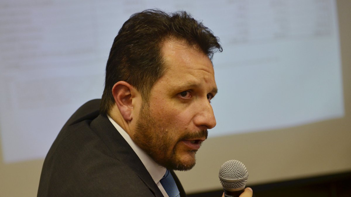 El viceministro de Finanzas, Fabián Carrillo, dio a conocer los mecanismos de pago para los atrasos.