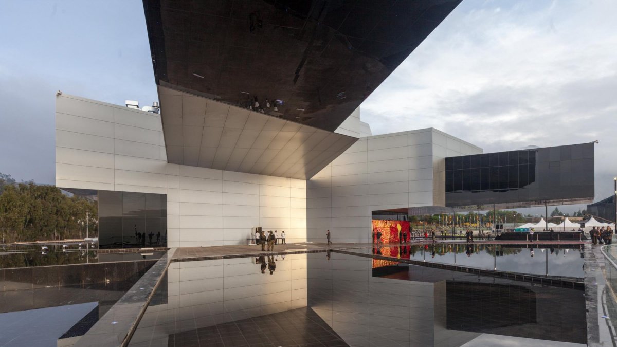Cambio. El edificio de la Unasur es una de las posibilidades que analiza la Corte para su traslado.