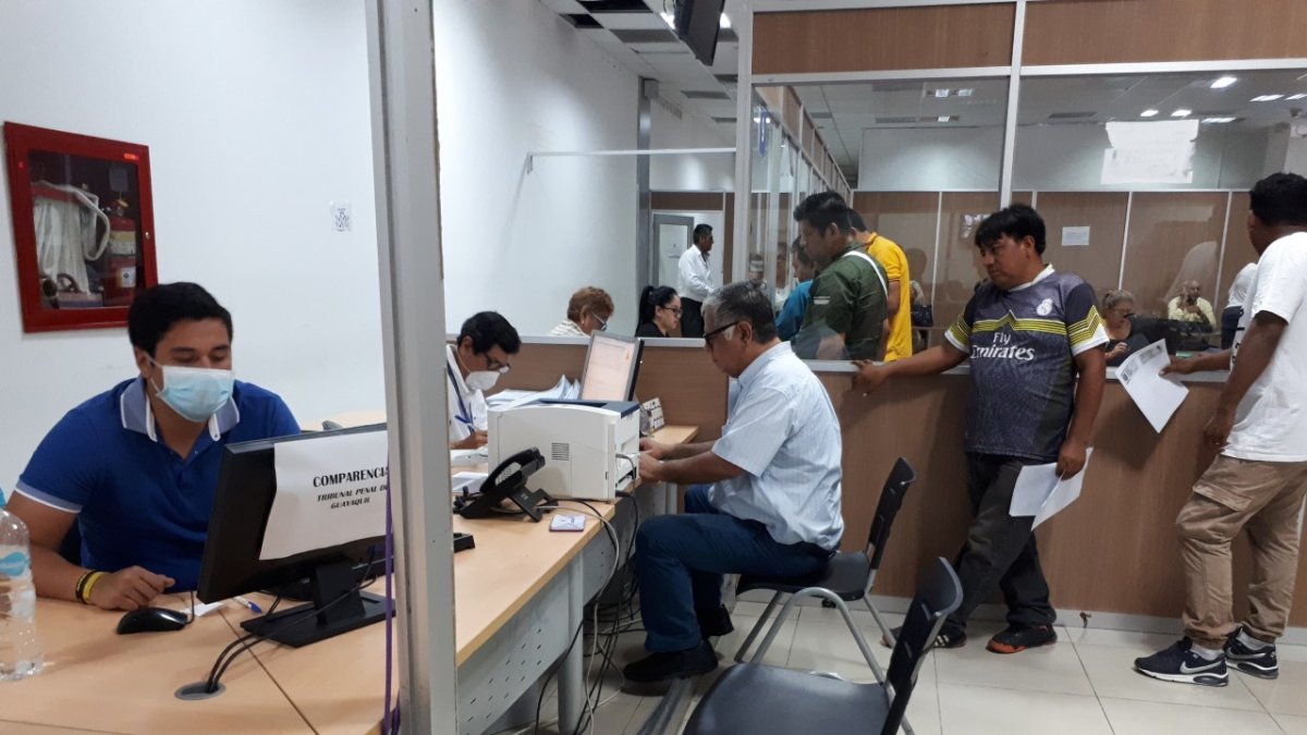 Referencial. Los judiciales han mantenido la atención al público desde antes de decretarse la cuarentena.