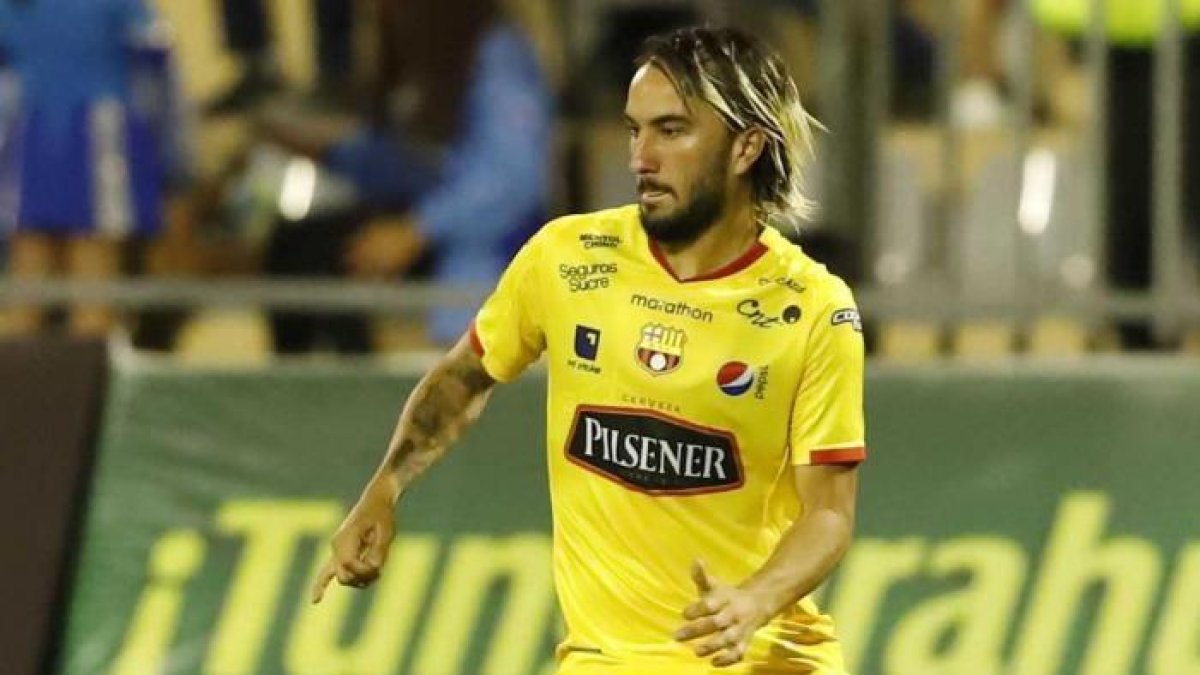 La incorrecta alineación de Sebastián Pérez le terminó costando a Barcelona su eliminación de la Copa Libertadores.
