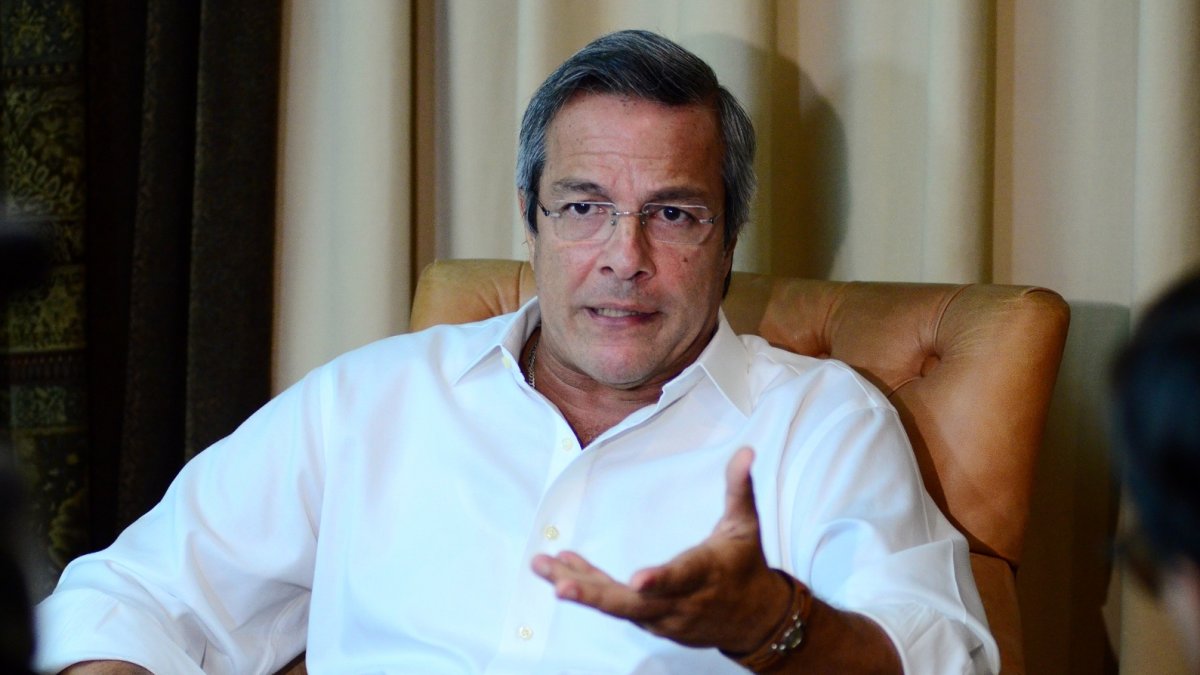 Jairala fue diputado de la República y prefecto del Guayas en dos periodos consecutivos.