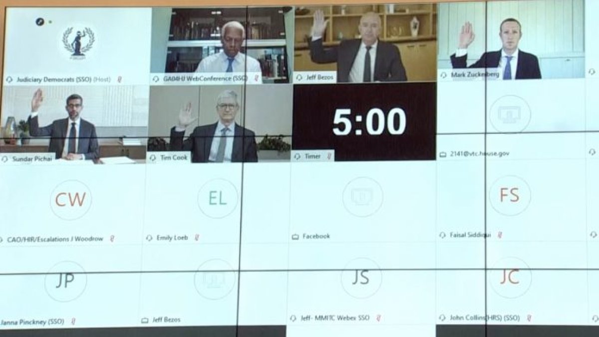 WASHINGTON. Mark Zuckerberg (Facebook), Sundar Pichai (Google), Tim Cook (Apple) y Jeff Bezos (Amazon), asisten desde hoy a una audiencia virtual ante el Congreso de EE. UU.
