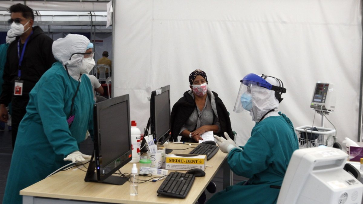 Los hospitales de Quito mantienen sus medidas de seguridad al máximo.
