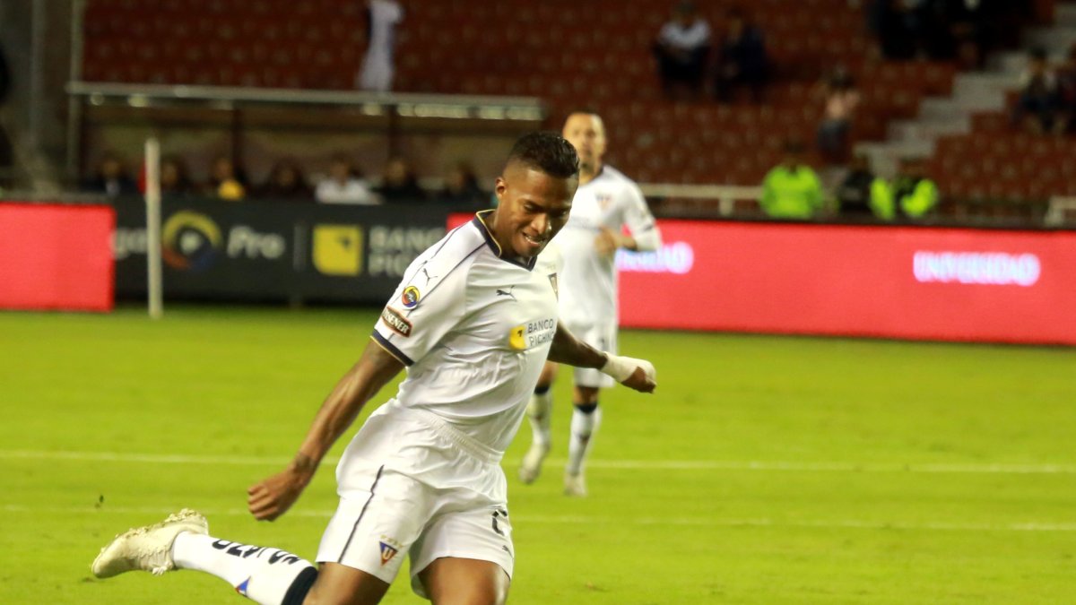 Antonio Valencia dejó Liga de Quito por una decisión personal durante la pandemia de la COVID-19.