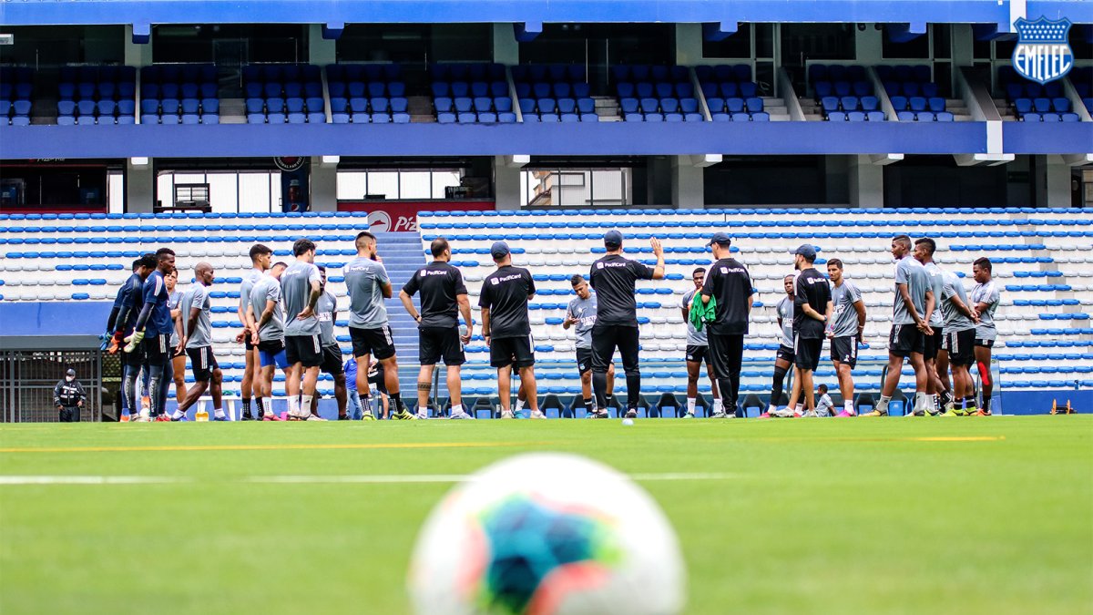Emelec afina los detalles para jugar su primer amistoso pensando en el reinicio del torneo nacional.