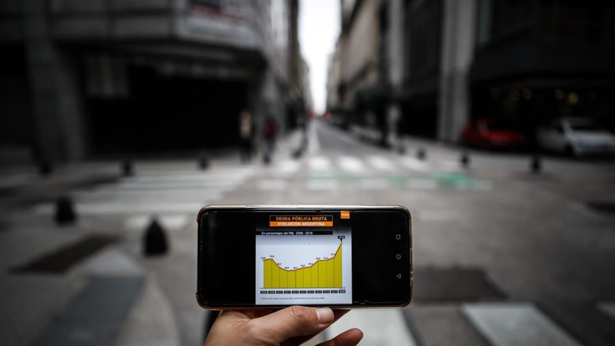La salud de la economía de Argentina está, en parte, supeditada, a las negociaciones con los acreedores.