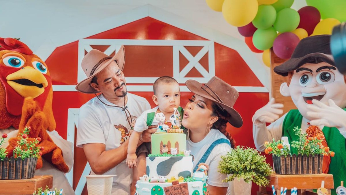 La Suka con su esposo, Gastón, y su hijo.