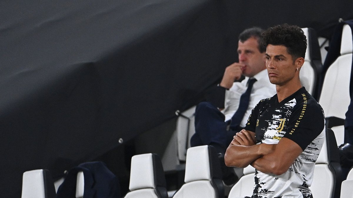 El astro portugués no jugó en el último partido del Juventus ante la Roma el spabado pasado, donde el equipo jugaba ya como campeón. Al final del cotejo fue coronado.