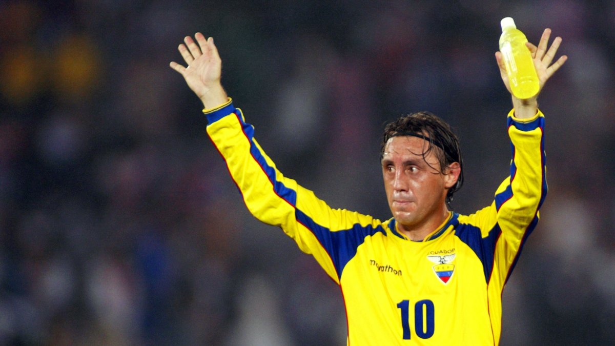 Álex Aguinaga, exseleccinado, está inconforme con la producción de la novela.