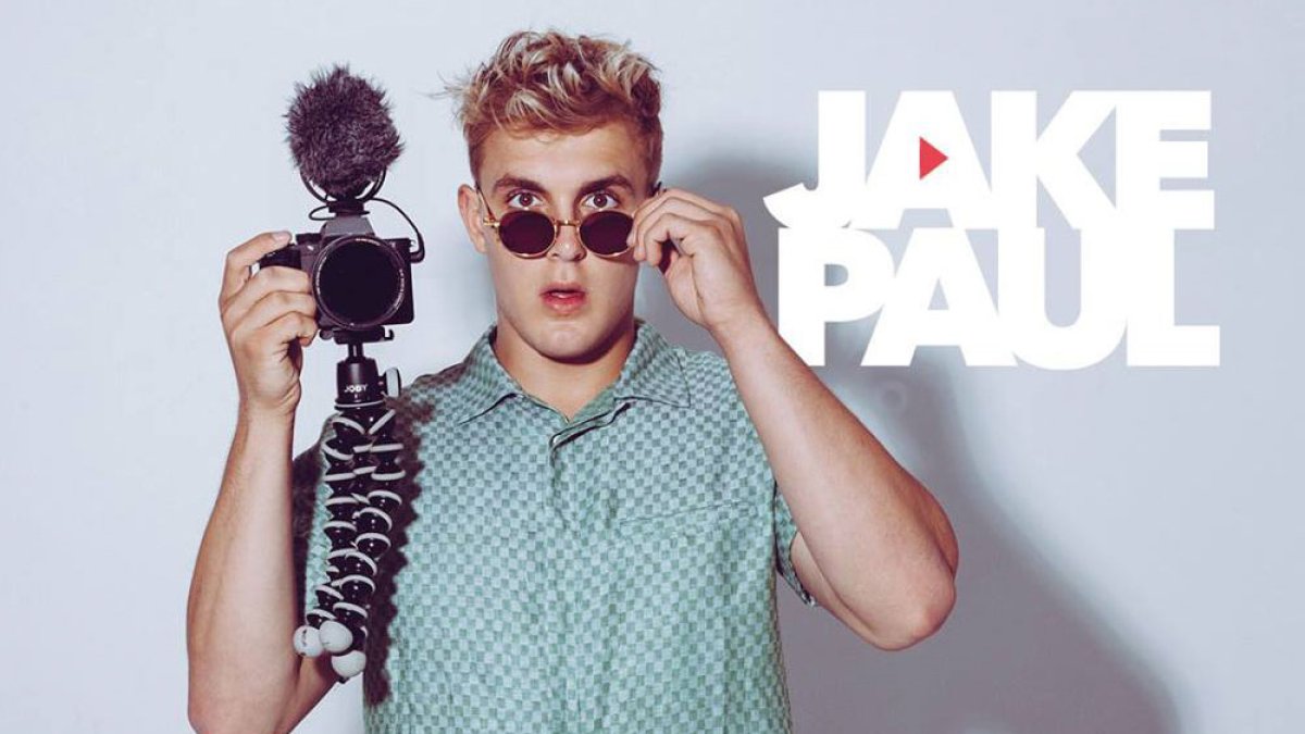 A sus 23 años también ha iniciado una carrera por boxeador.