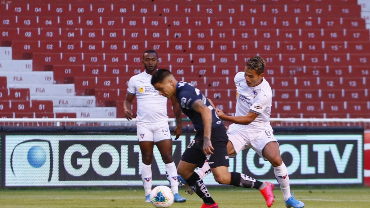 Liga de Quito e Independiente jugaron un duelo amistoso la noche del miércoles, del que se sacaron buenas conclusiones.