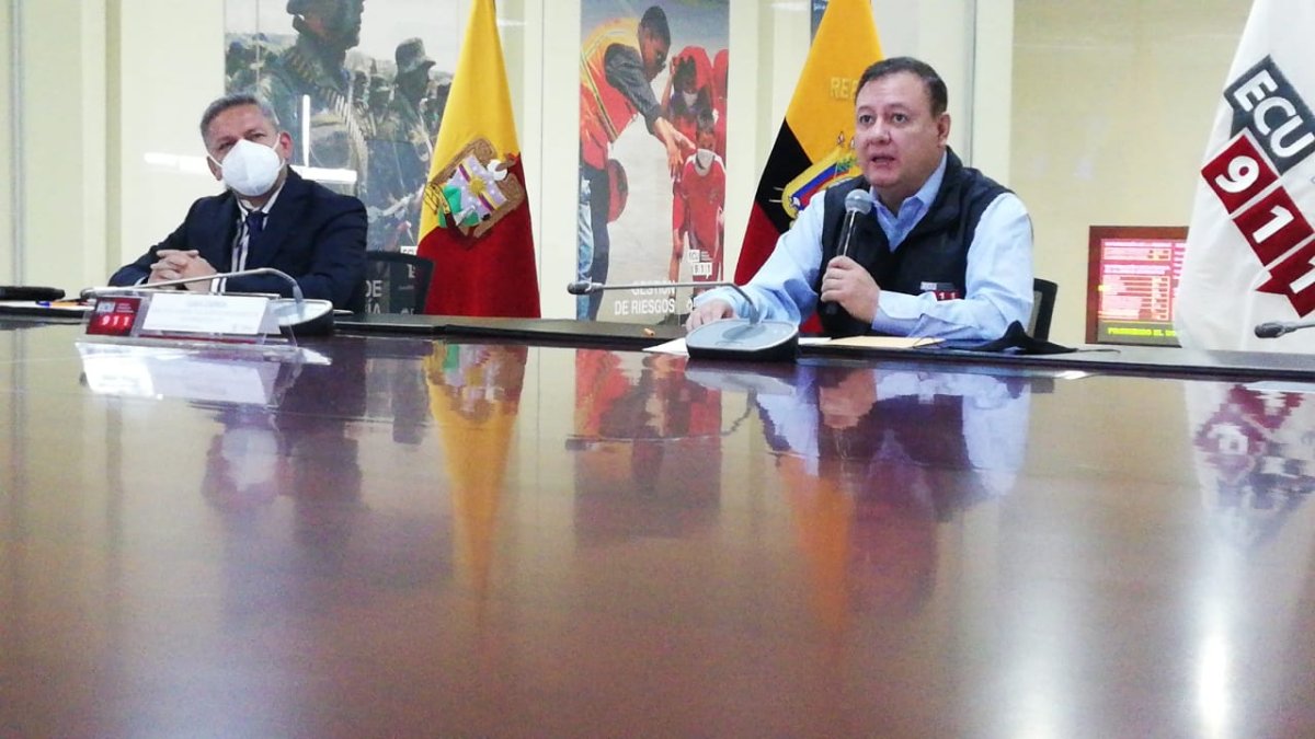 El director del ECU911 Juan Zapata informó que la vigilancia del país se hace a través de 5.900 cámaras.