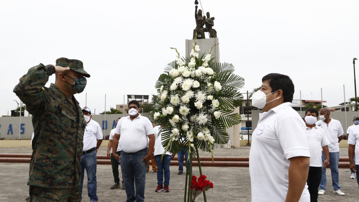 Hecho. El acto se llevó a cabo en Guayaquil.