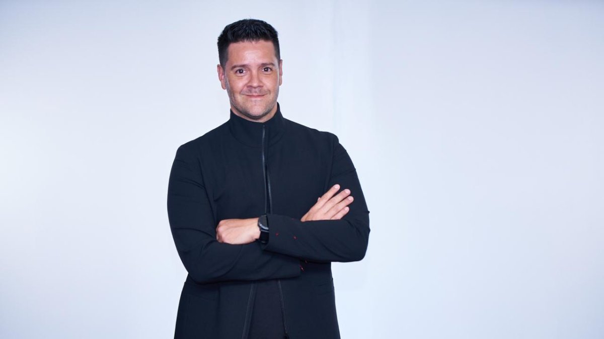 Carlos Luis ha trabajado en TC, Gamavisión y Teleamazonas.