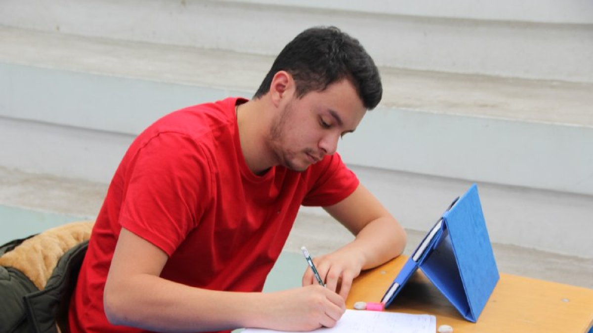 El Examen de Acceso a la Educación Superior se tomará en septiembre.