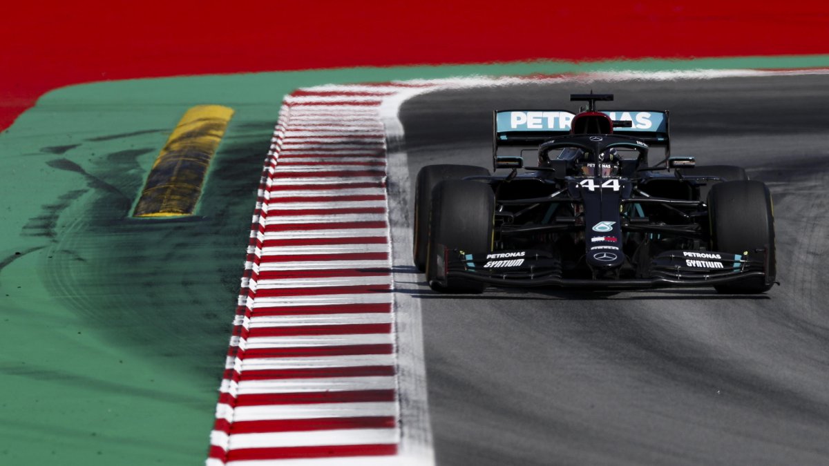 Una vez más Lewis Hamilton luce imparable en la fórmula 1.