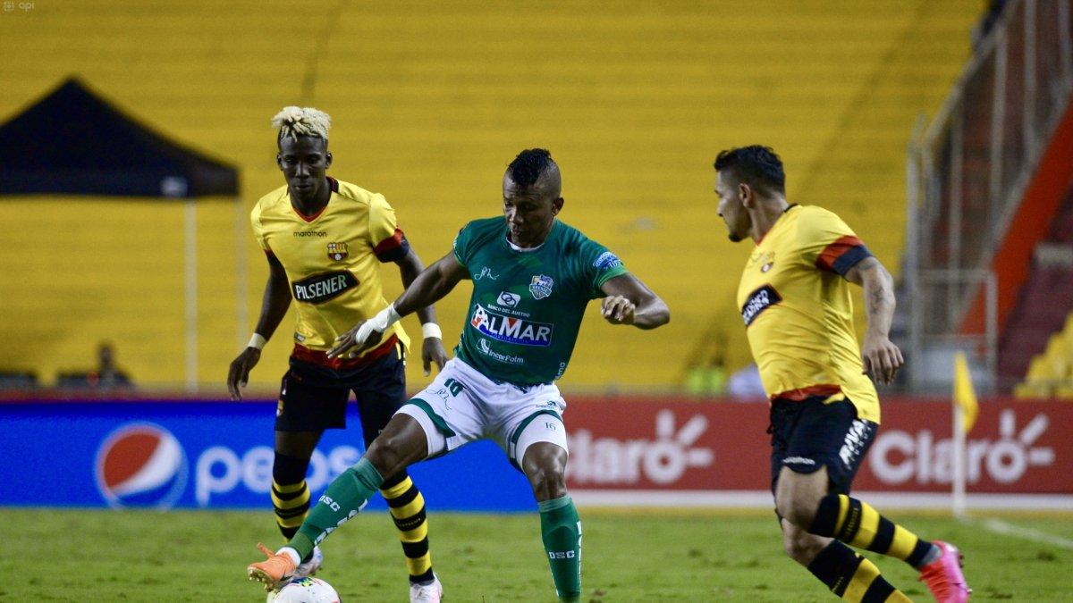 A Barcelona le costó mucho trabajo doblegar a Orense, pero sumó tres puntos que en las actuales circunstancias resultan muy valiosos para tratar de conseguir la meta.