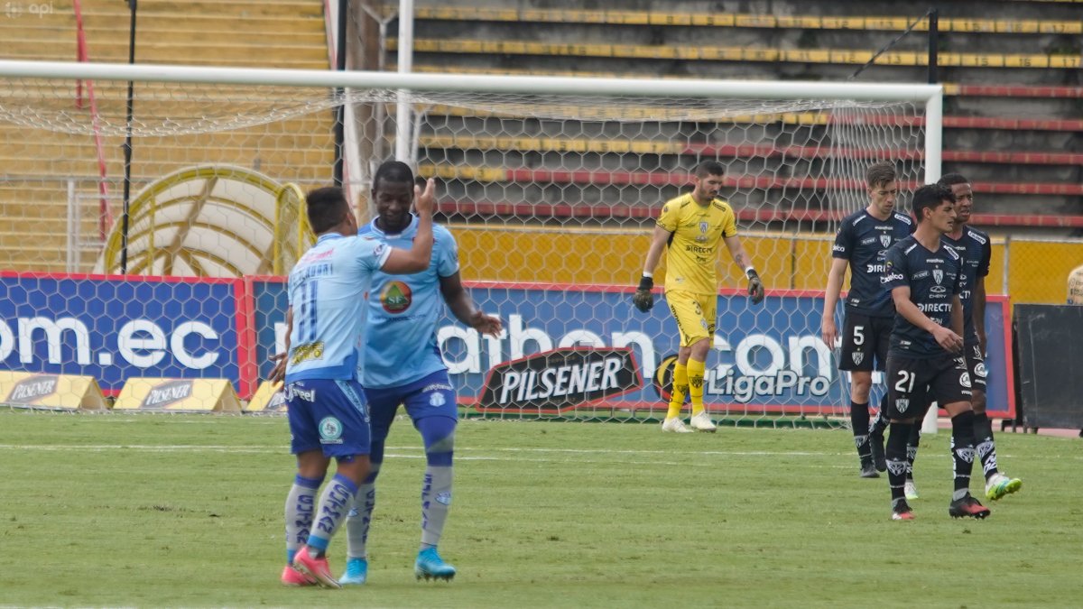 El Macará reaccionó en el segundo tiempo y se llevó un punto de sus visita al Independiente del Valle.