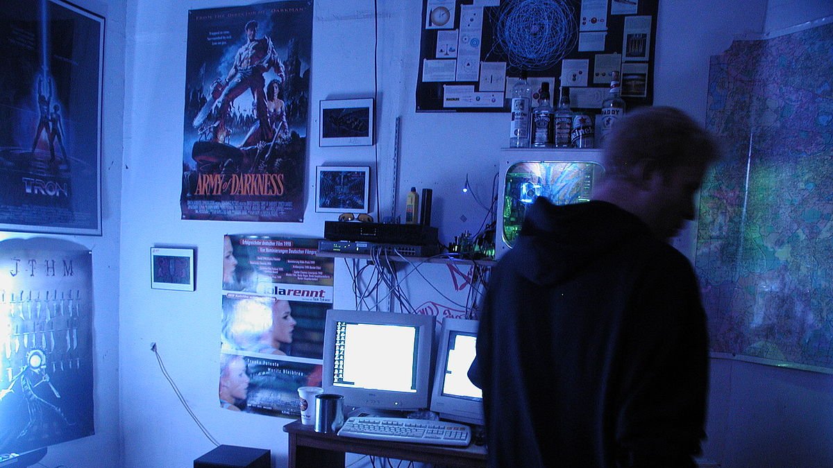 Títulos como Call of Duty: Warzone y Fortnite: Battle Royale han tomado estrictas medidas contra los tramposos.