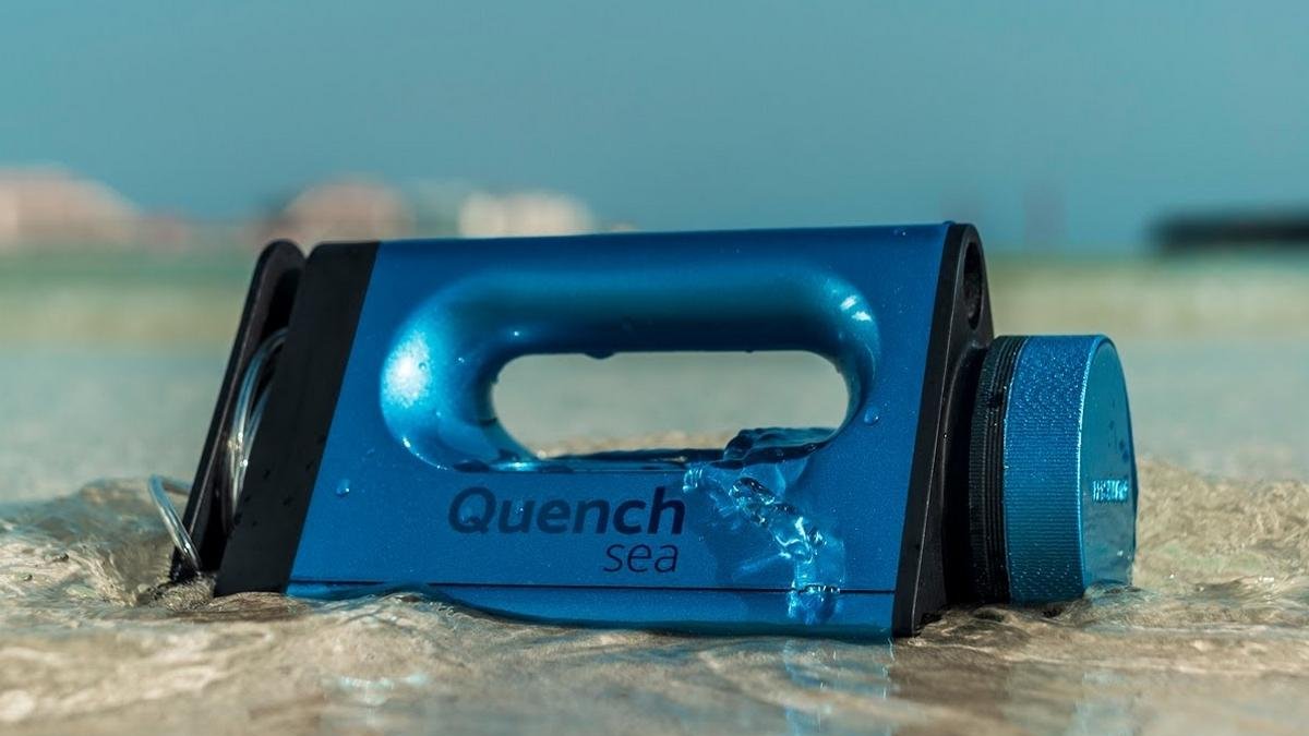 el gadget ha sido ideado para situaciones de emergencia, excursionistas, aventureros, y personas que no tienen acceso a agua potable, pero viven al lado del mar.