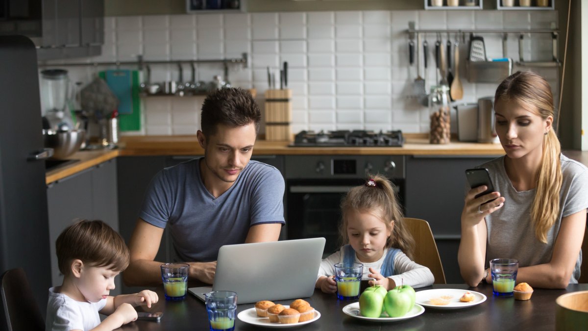 El apoyo, amor comprensión y buen ejemplo son prioritarios.