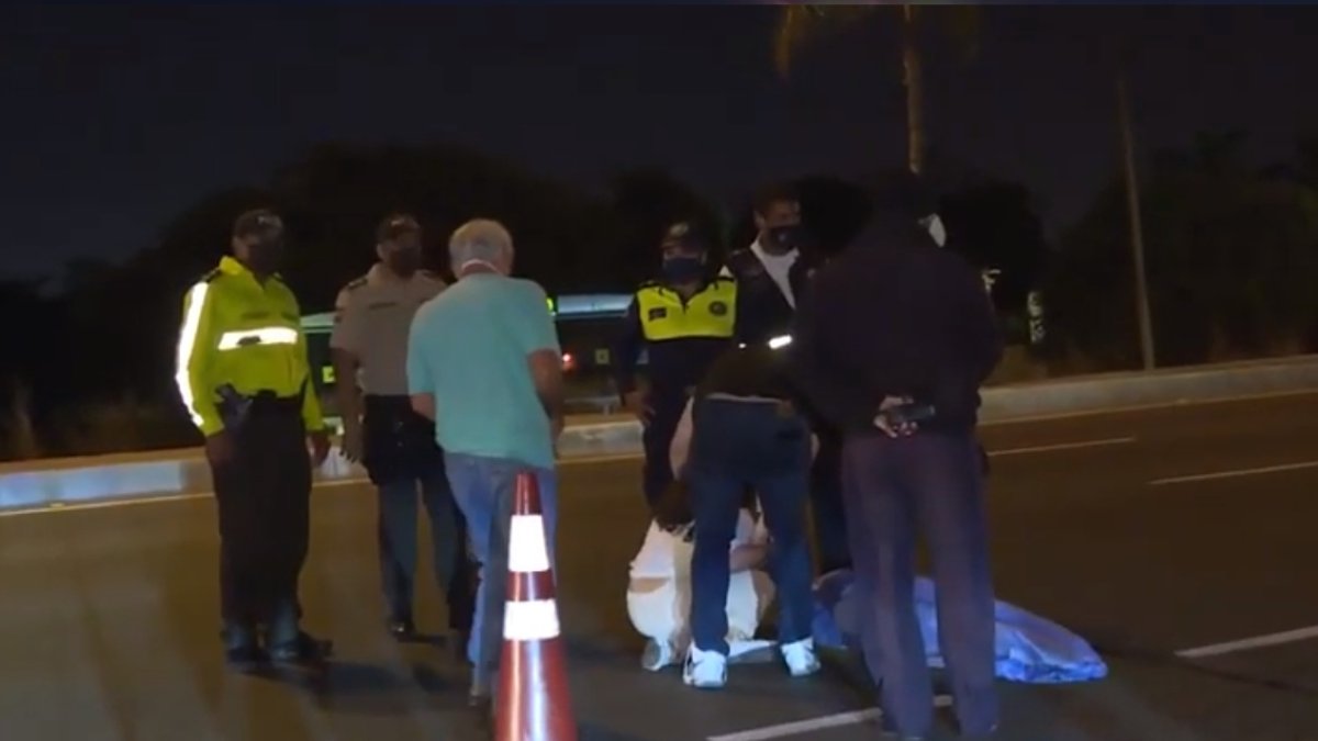 Hecho. Jaramillo murió mientras circulaba por la avenida Samborondón.