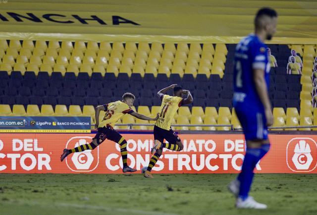 Fin Del Partido Barcelona Ganó 2 1 A Emelec En El Estadio Monumental 1148