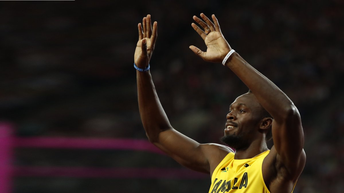 Pese a la campaña de distanciamiento social que apoyó, Usain Bolt celebró su cumpleaños con una gran fiesta,