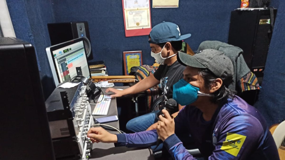 Los jóvenes aprovecharon la tecnología para llegar a la comunidad y crear nuevas opciones para ellos.