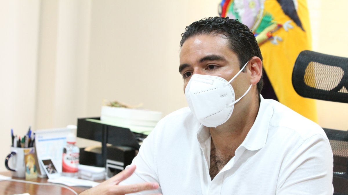 Juan José Yúnez, alcalde de Samborondón, durante una entrevista con EXPRESO.